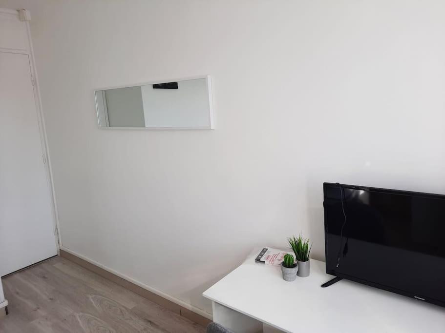 Appartement T4 Ruan Exterior foto